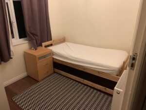 Camera single in Romford