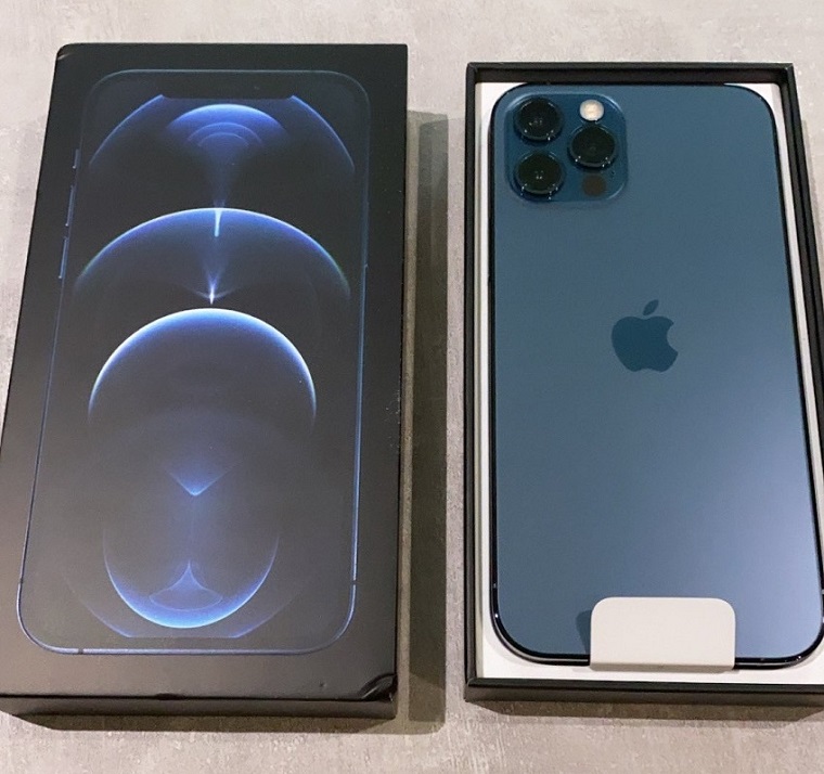 Offer Apple iphone 13 Pro Max/IPhone 12 pro Whatsapp: +13072969231